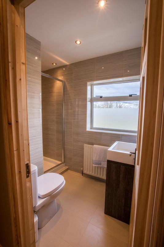 Spacious 4 Bedroom Home - 5 Min Walk To Town Enniskillen Luaran gambar